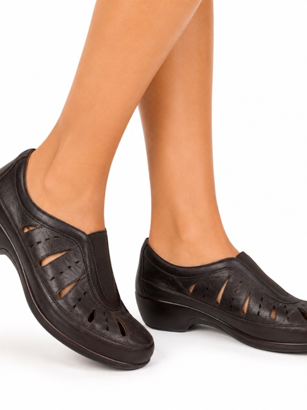 Easy Spirit Women's Dark Brown Leather Slip On Comfort Wedge Shoes Size 9